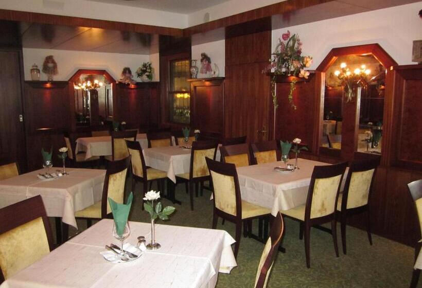 Отель Gasthof Rodachtal Mit Gästehaus Katharina