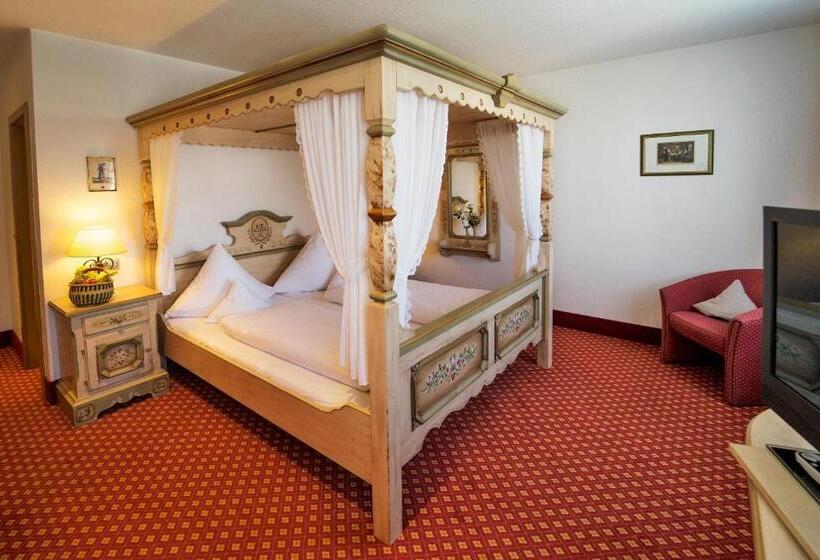 فندق Gasthof Zum Weyssen Rössle