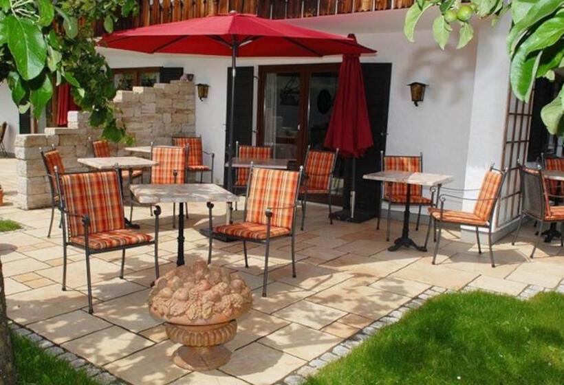 호텔 Gästehaus Maier Zum Bitscher