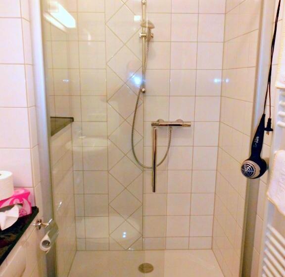 호텔 Haus Hellhohl Garni