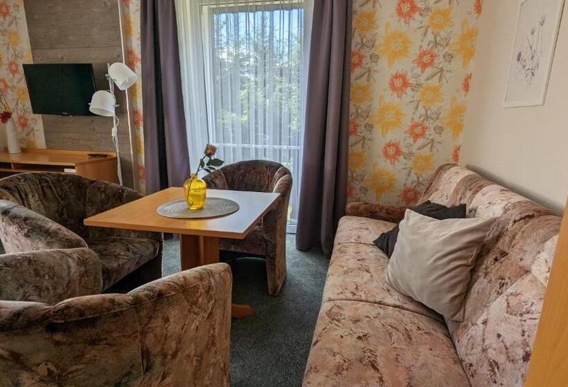 ホテル Heilbrunnen