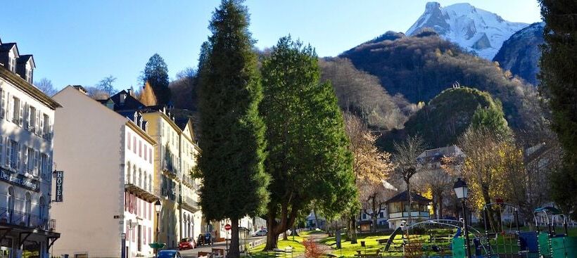 בית מלון כפרי Hôtel Des Eaux Bonnes