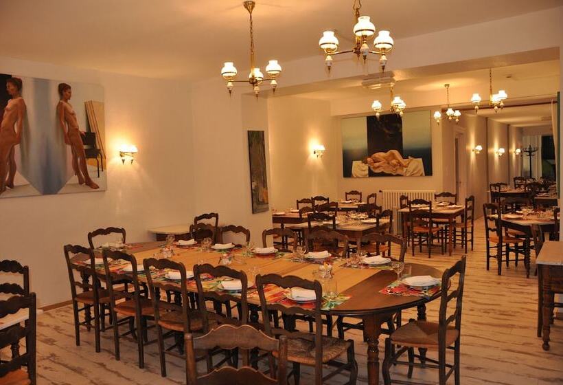 בית מלון כפרי Hôtel Des Eaux Bonnes