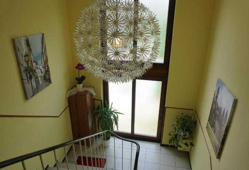 호텔 Jan Van Werth