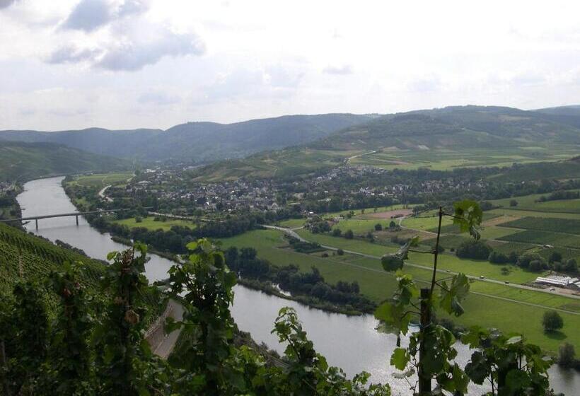 ホテル Juffer Flair Restaurant Gästehaus