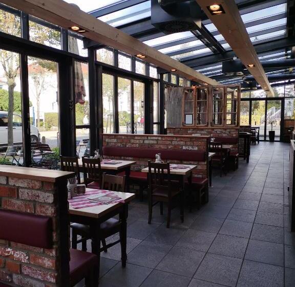 酒店 Kühlungsborner Brauhaus