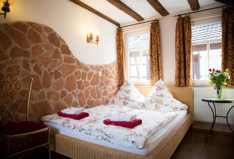 בית מלון כפרי Kleine Villa Rose