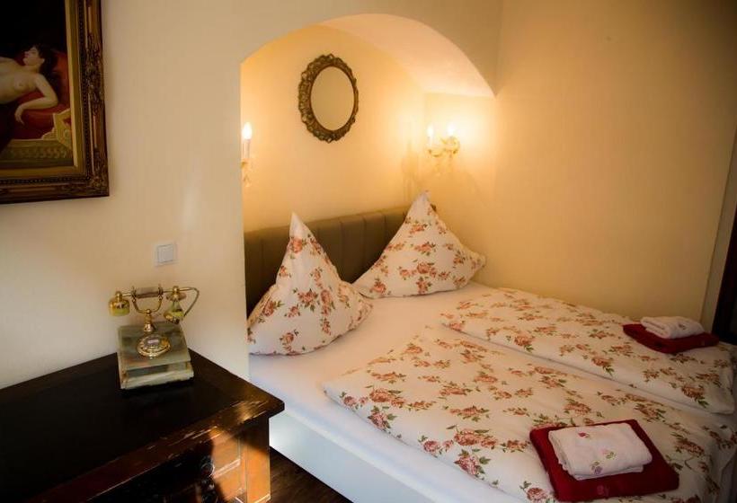 בית מלון כפרי Kleine Villa Rose