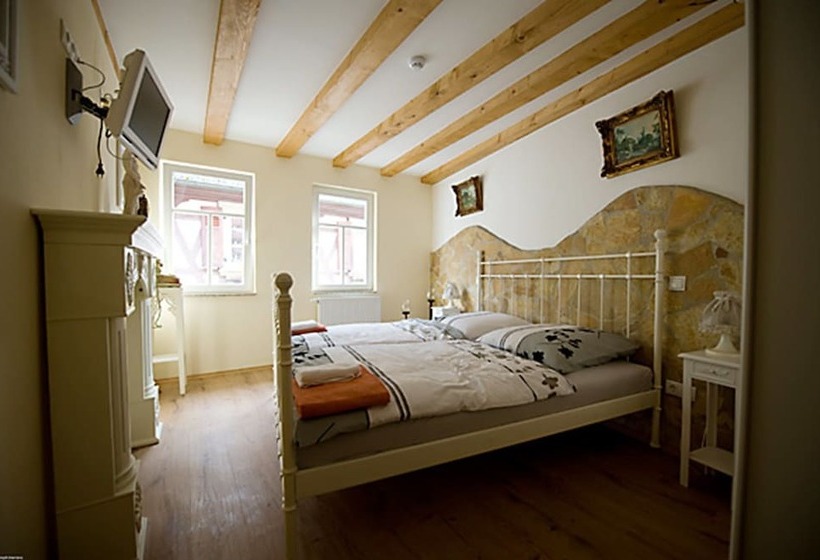 בית מלון כפרי Kleine Villa Rose