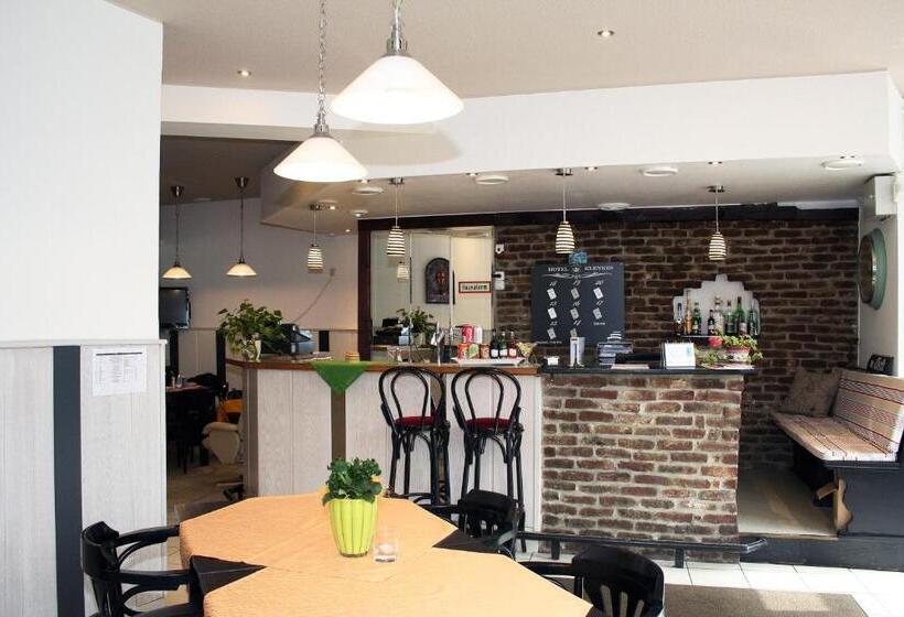 هتل Klenkes Am Bahnhof