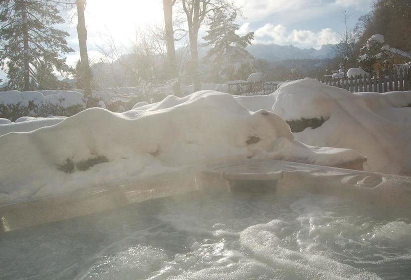 Отель Landhaus Benediktenhof