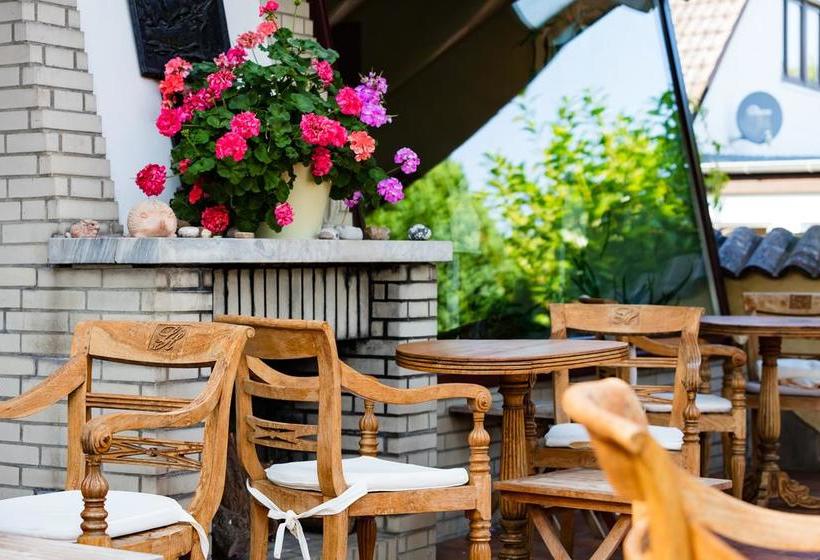 בית מלון כפרי Landhaus Haffkrug