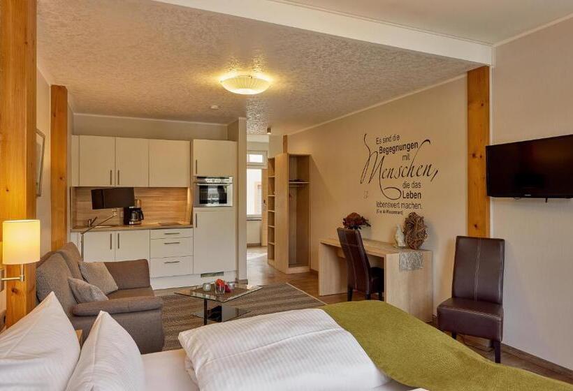 Отель Mayer S Wein