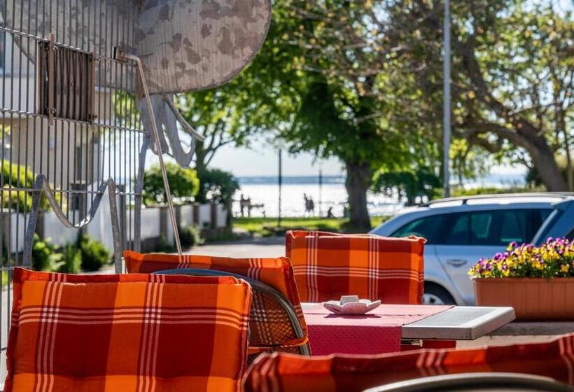 Отель Meschenmoser