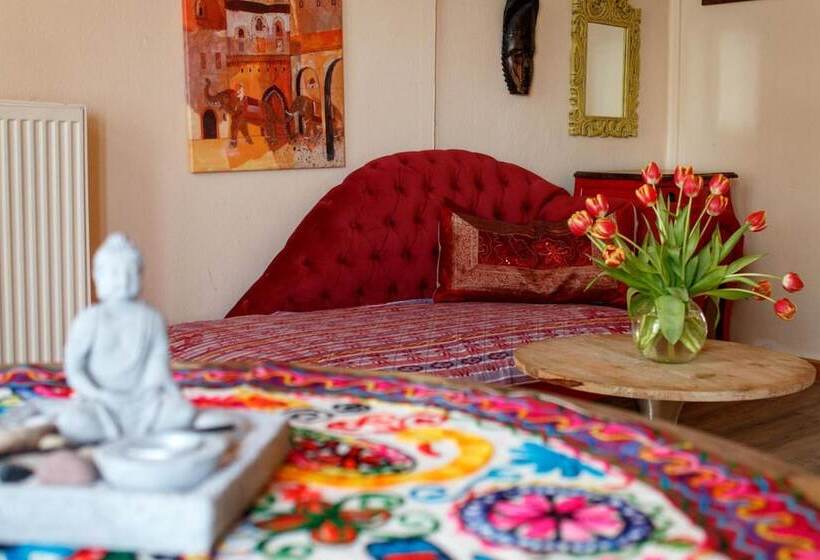 בית מלון כפרי Miramar