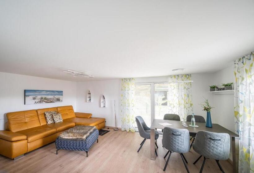 ホテル Oma's Küche & Quartier