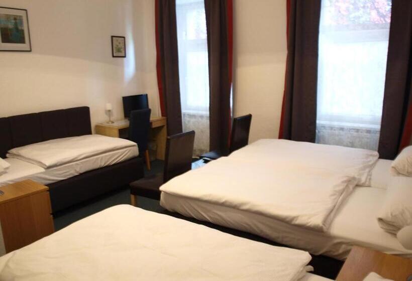 هتل Pension Dorma