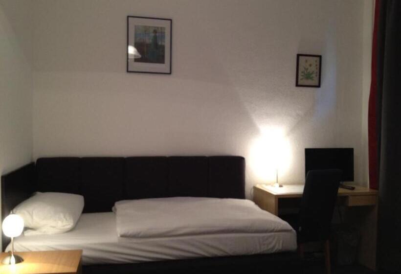 هتل Pension Dorma