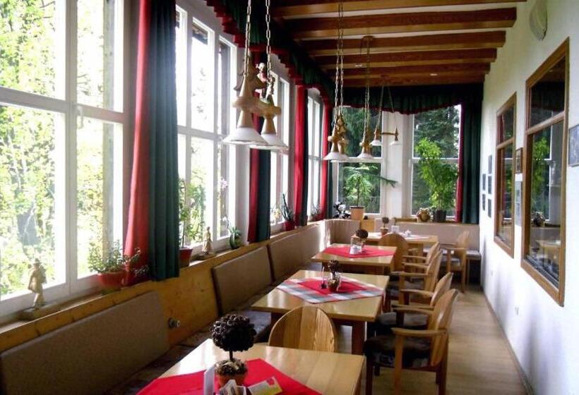 ホテル Pension Und Gaststätte Naturbaude Eschenhof