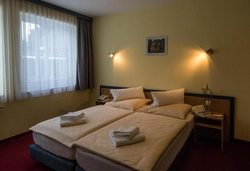 Отель Radduscher Hafen