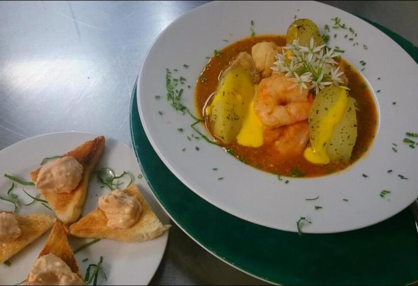 Отель Restaurant Bellevue