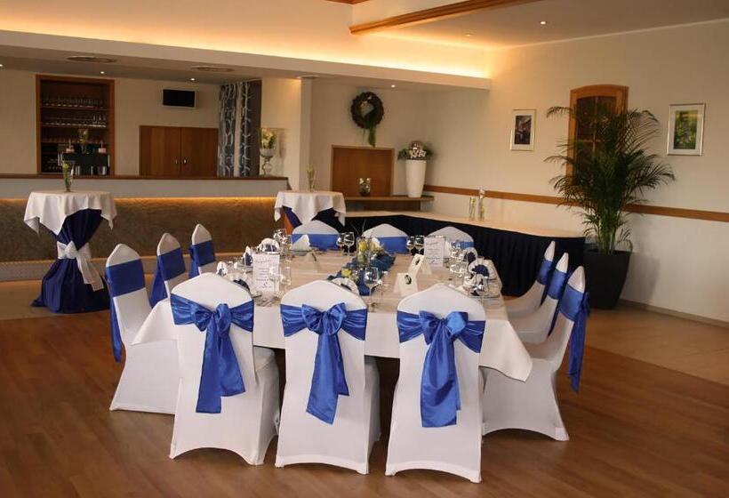 호텔 Restaurant Bergeshöhe