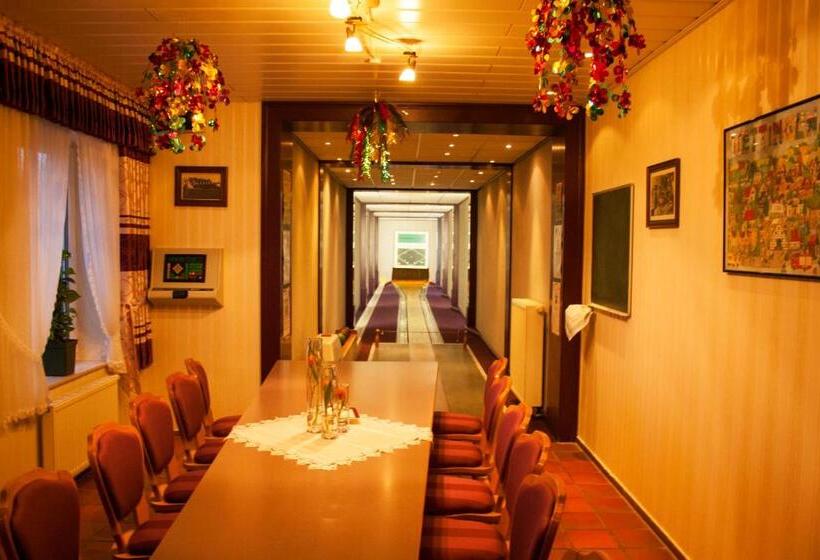 호텔 Restaurant Bergeshöhe