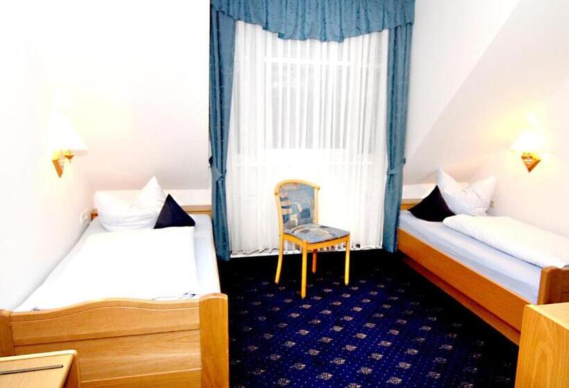 호텔 Restaurant Bergeshöhe