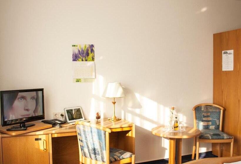 호텔 Restaurant Bergeshöhe