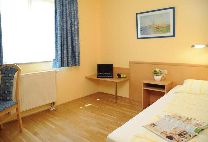 Отель & Restaurant Hugenottengarten