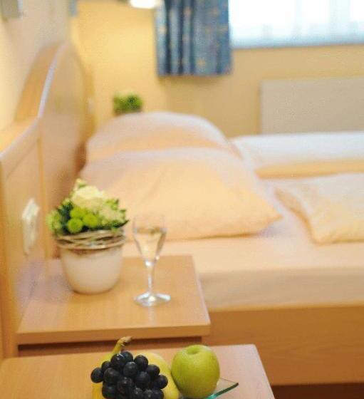 Отель & Restaurant Hugenottengarten