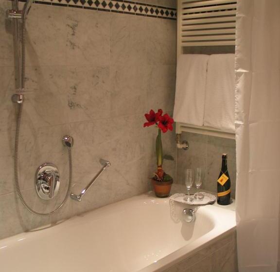 Отель Restaurant Kolb