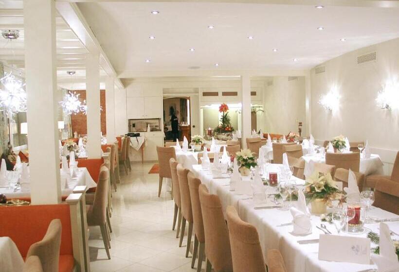 Отель Restaurant Kolb