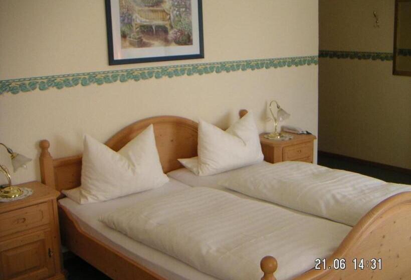 ホテル Restaurant Zum Alten Fritz