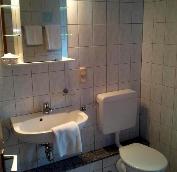 호텔 Restaurant Zum Stern