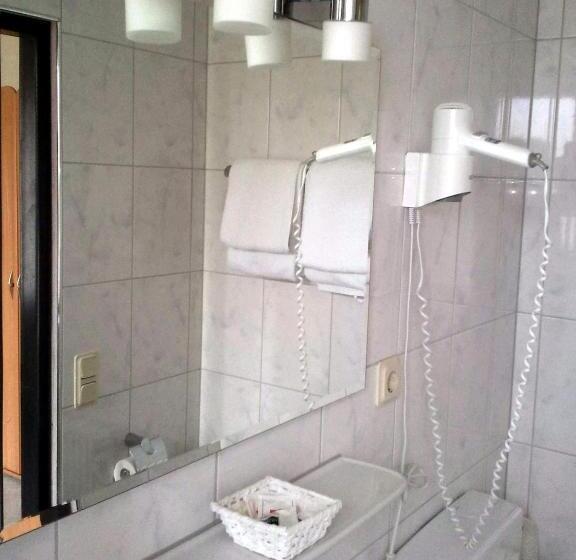 호텔 Restaurant Zum Stern