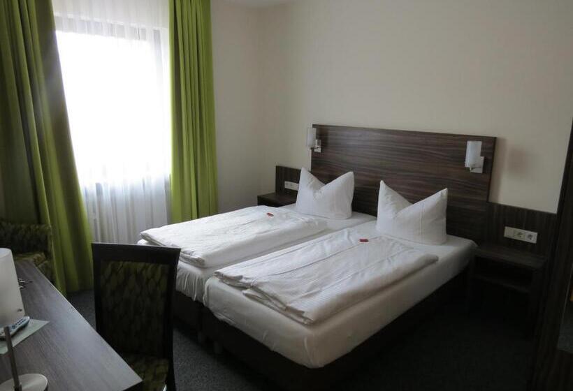 호텔 Restaurant Zum Stern