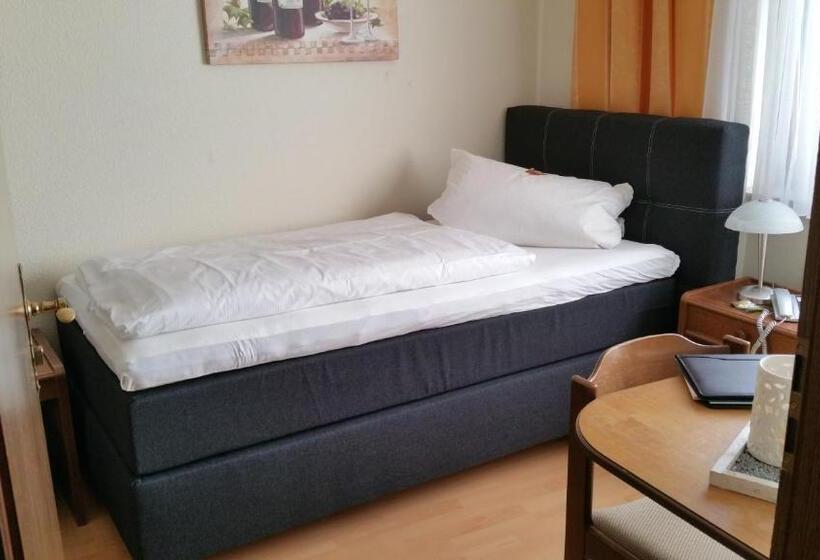 호텔 Restaurant Zunftstube