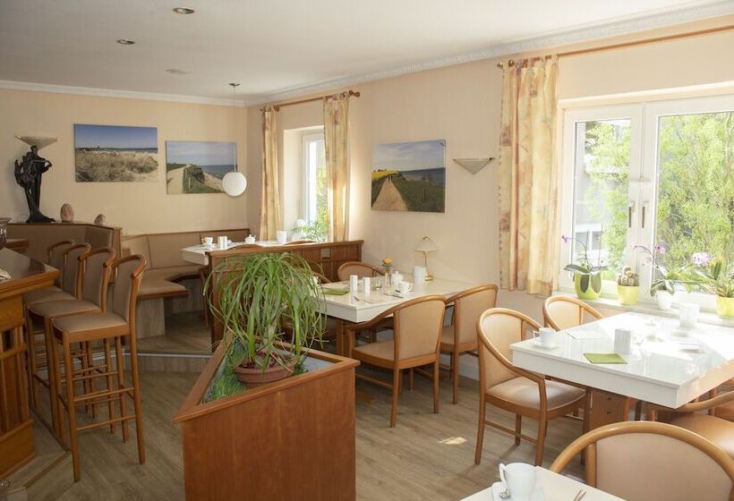 Отель Stadt Hamburg