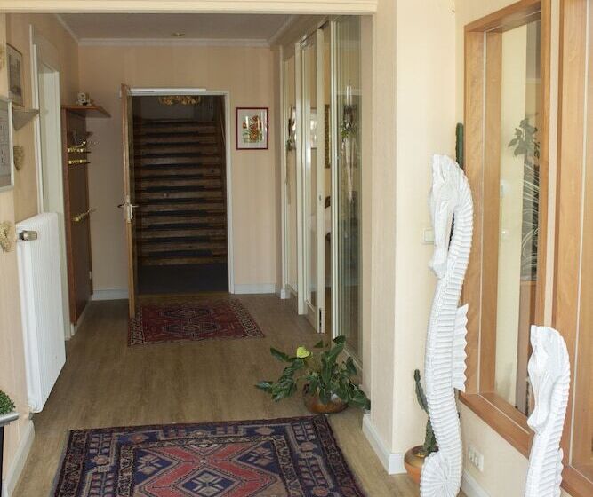 Отель Stadt Hamburg