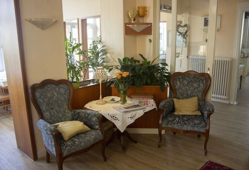 Отель Stadt Hamburg