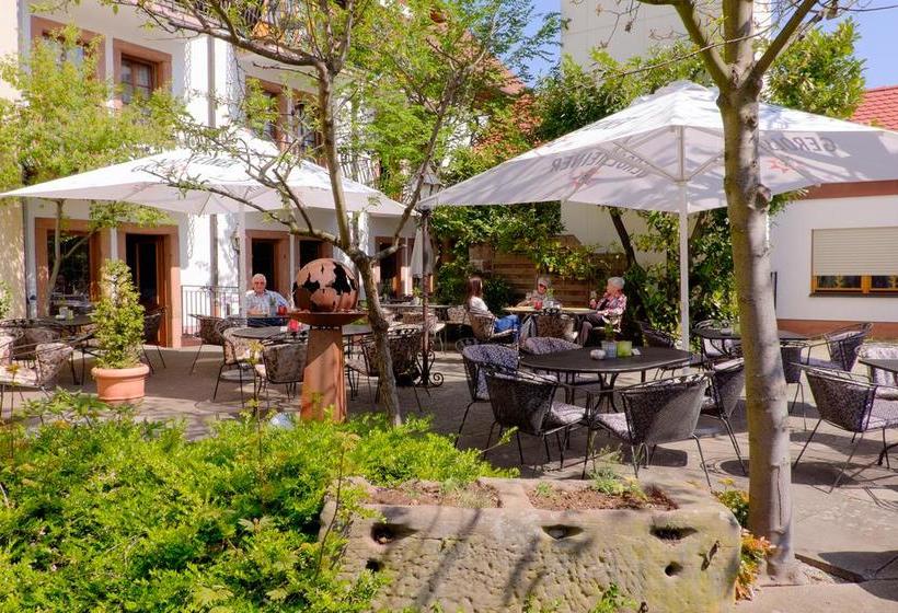 酒店 St.martiner Castell