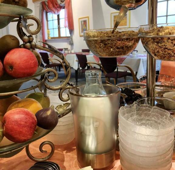 ホテル St.martiner Castell