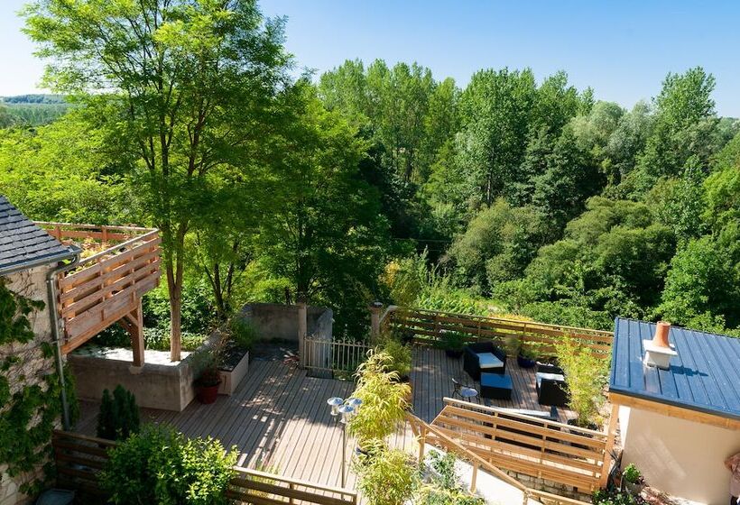 Отель Troglododo