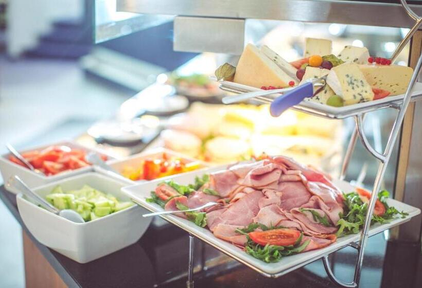 בית מלון כפרי Und Appartementhof Waldeck