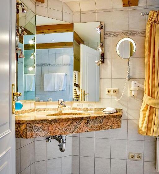 ホテル Und Restaurant Jörg Müller