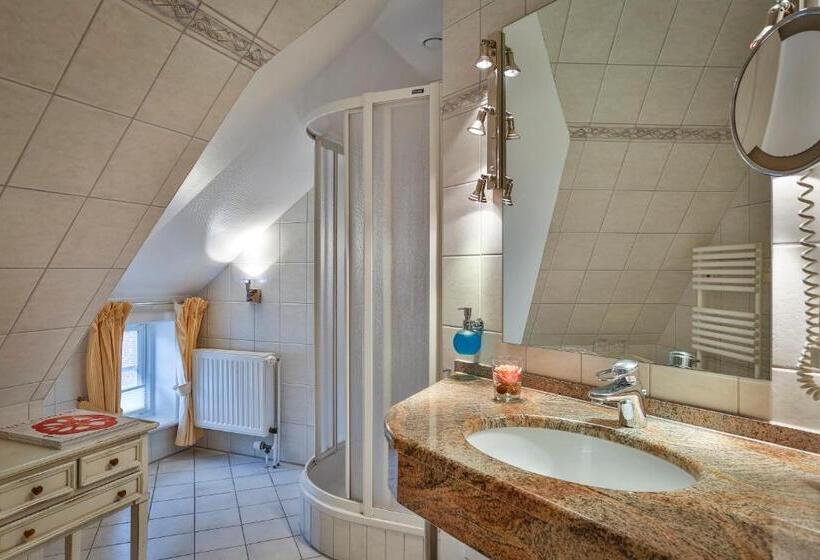 ホテル Und Restaurant Jörg Müller