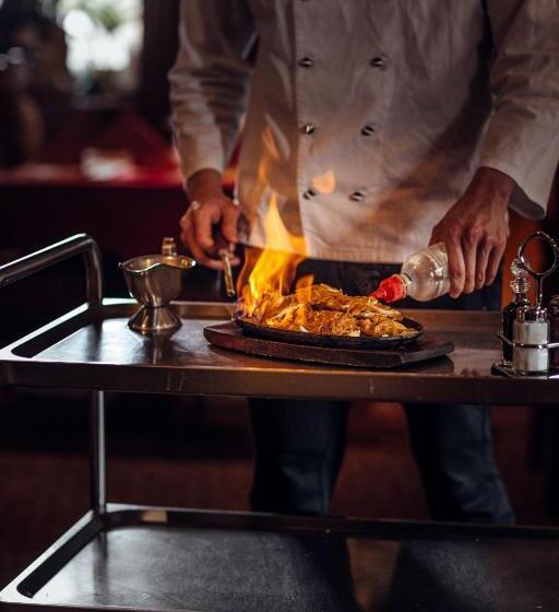 ホテル Und Restaurant Peking