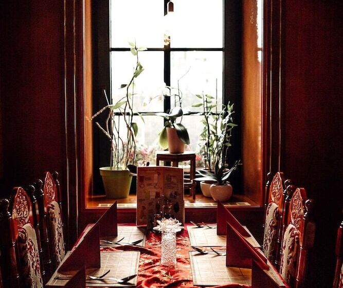 ホテル Und Restaurant Peking