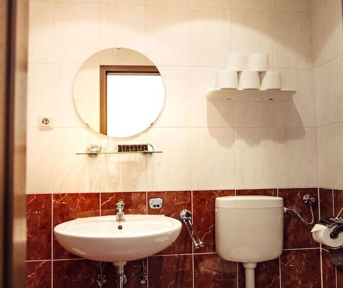 ホテル Und Restaurant Peking